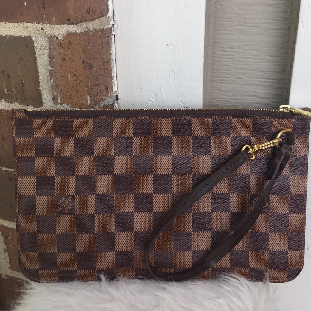 Auth Louis Vuitton Damier Ebene Neverfull MM Pouch